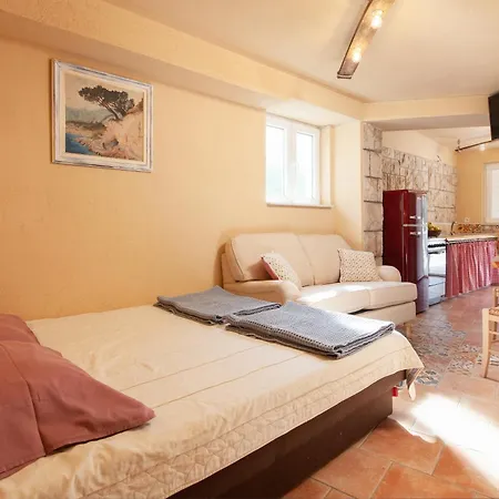 Apartment With Wifi - 6842